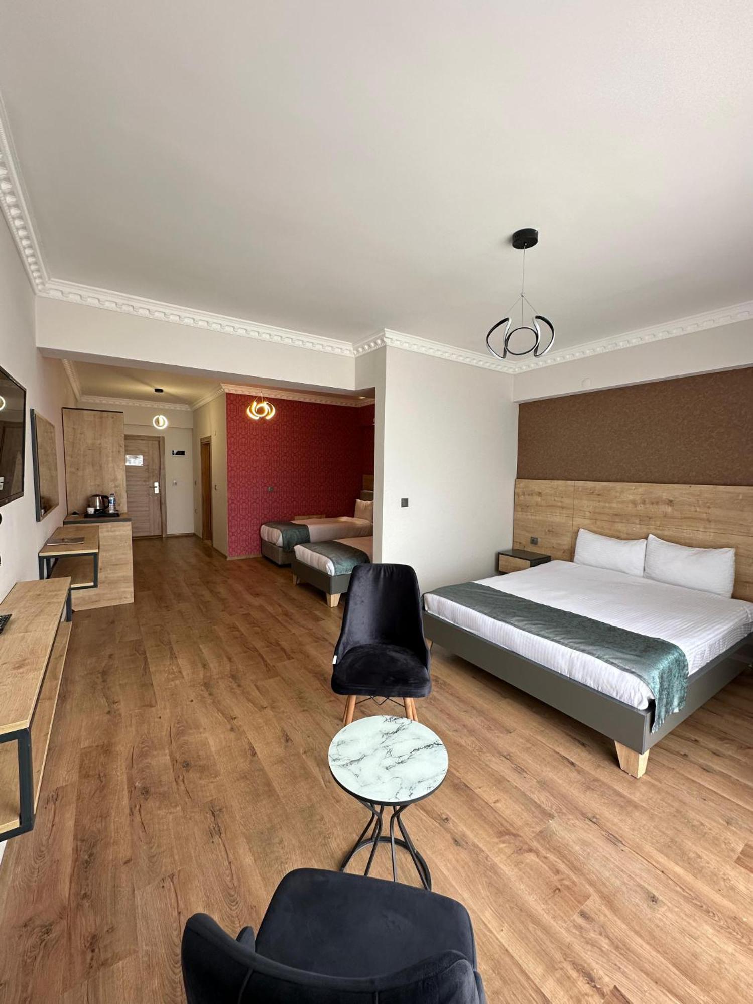Orient Hotel วาน ภายนอก รูปภาพ